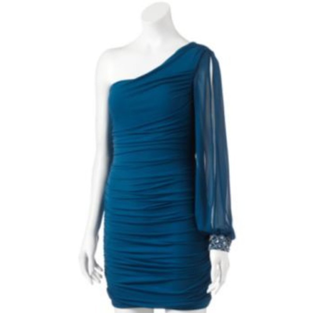 NWT City Triangles Asymmetrical One Shoulder Dress